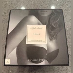 Victorias Secret push up (lift and support)